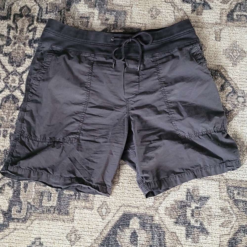 James Perse mixed media parachute poplin short
